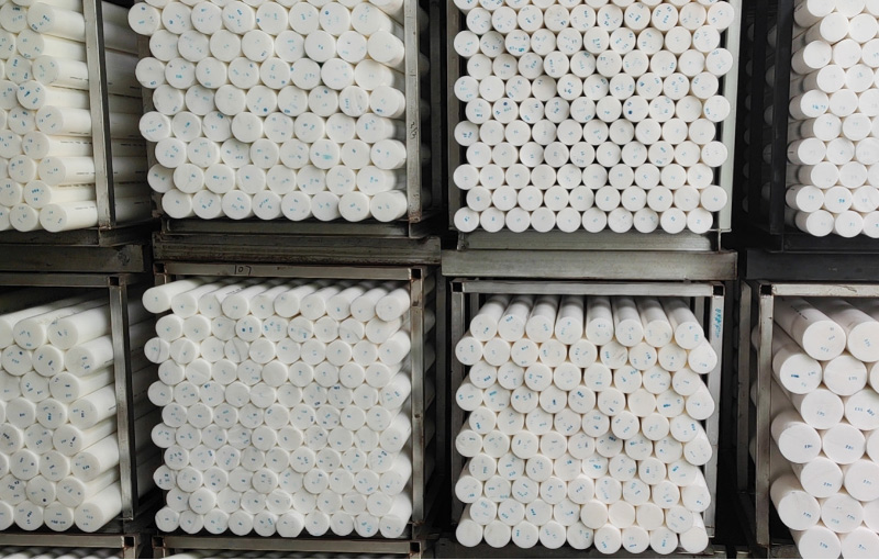 為客戶提供選材、機加工、售后 及技術(shù)指導(dǎo)的一站式服務(wù)